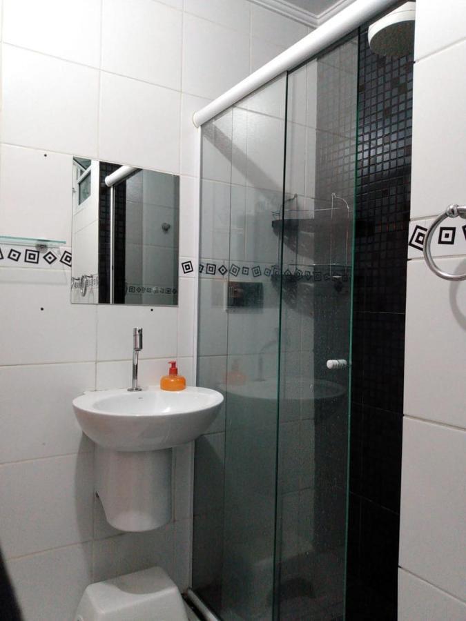 Apartmán Studio Confortavel Com Ar Condicionado E Internet. São Vicente Exteriér fotografie